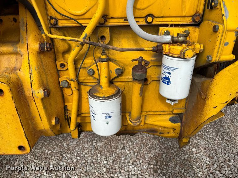 image for item EQ4942 1991 Case IH 495 tractor