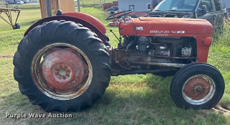 image for item ER2313 Massey Ferguson 35 tractor