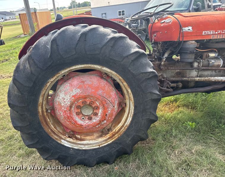 image for item ER2313 Massey Ferguson 35 tractor