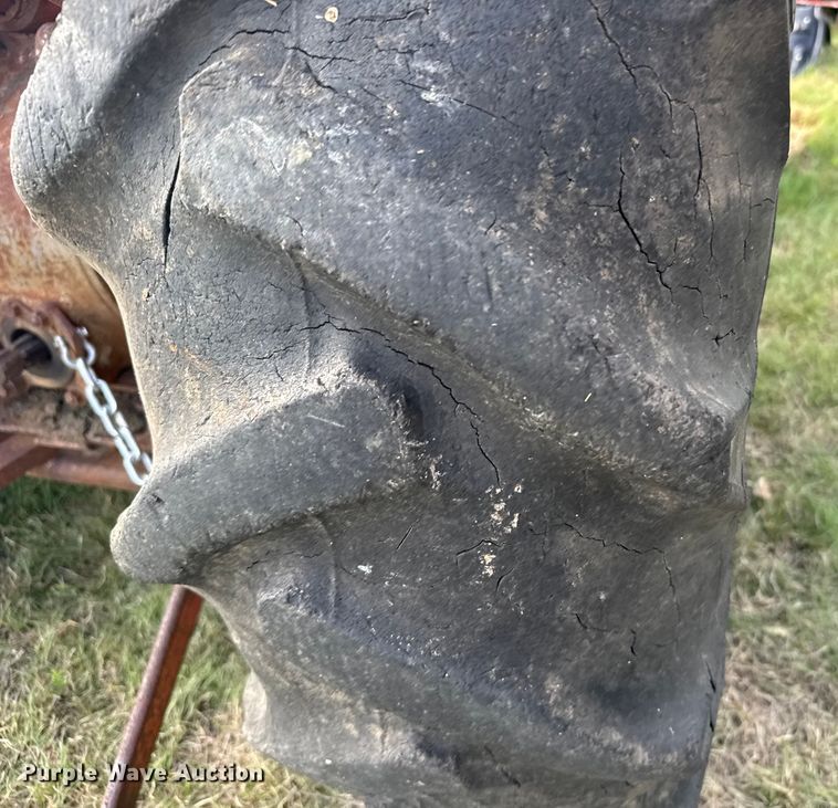 image for item ER2313 Massey Ferguson 35 tractor