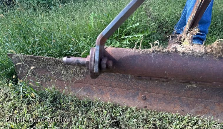 image for item ER2313 Massey Ferguson 35 tractor