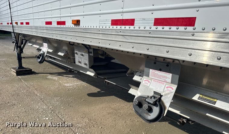 image for item ER2317 2016 Timpte grain trailer