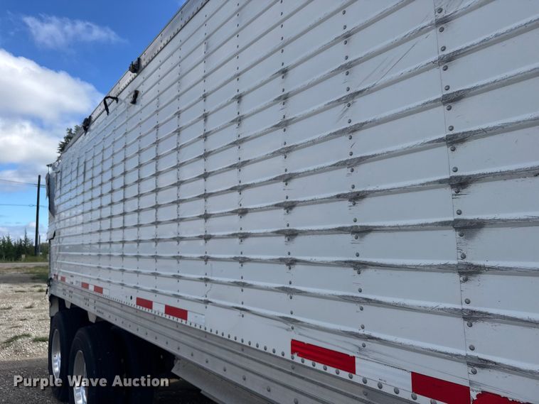 image for item ER2317 2016 Timpte grain trailer