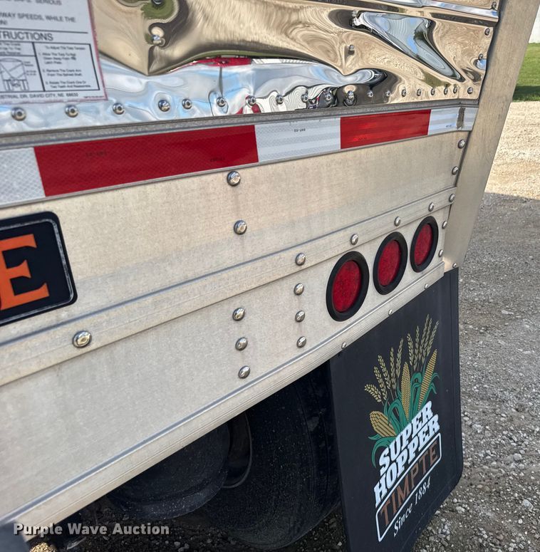 image for item ER2317 2016 Timpte grain trailer
