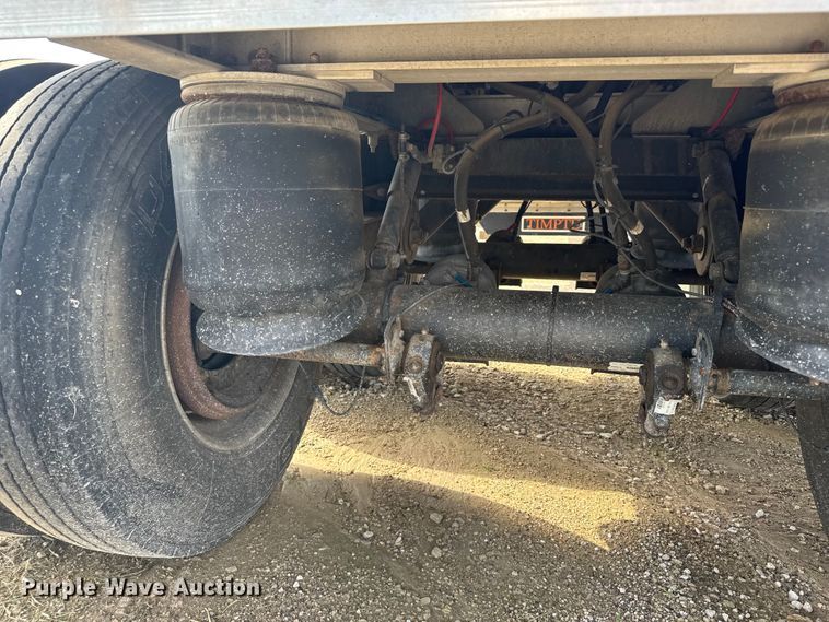 image for item ER2317 2016 Timpte grain trailer