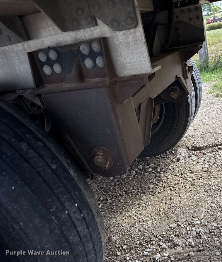 image for item ER2317 2016 Timpte grain trailer