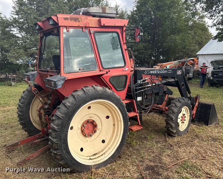 image for item ER2325 Belarus 425A MFWD tractor