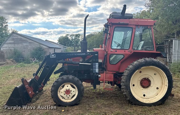 image for item ER2325 Belarus 425A MFWD tractor