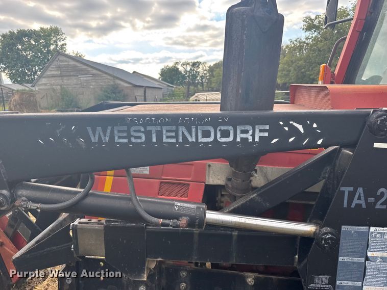 image for item ER2325 Belarus 425A MFWD tractor