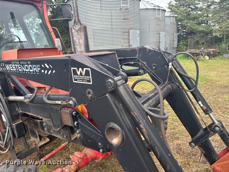 image for item ER2325 Belarus 425A MFWD tractor