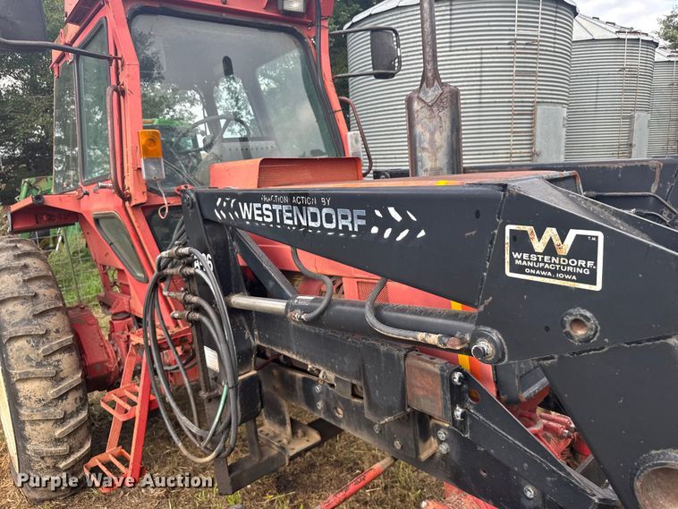 image for item ER2325 Belarus 425A MFWD tractor