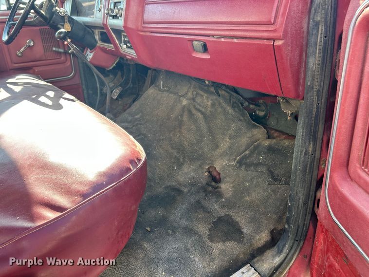 image for item ET3104 1980 Ford  grain truck