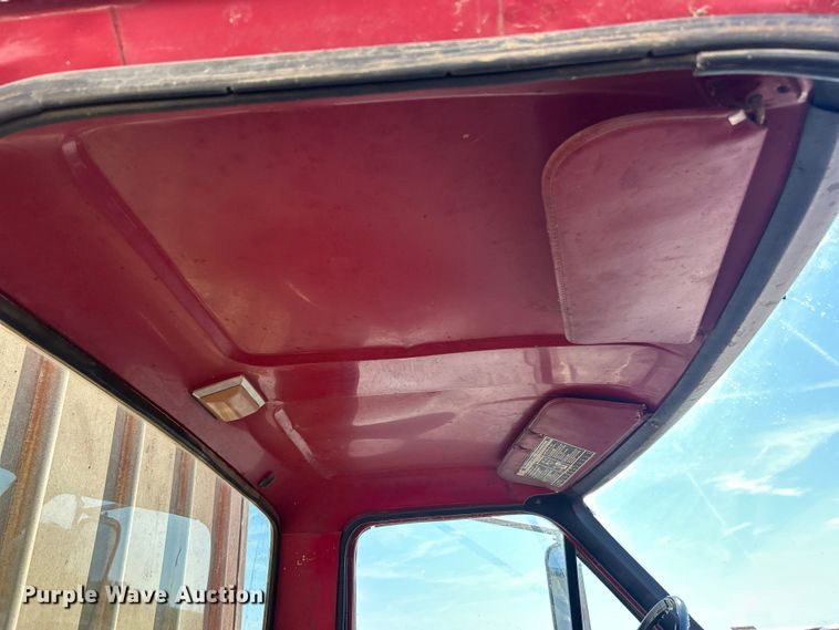 image for item ET3104 1980 Ford  grain truck