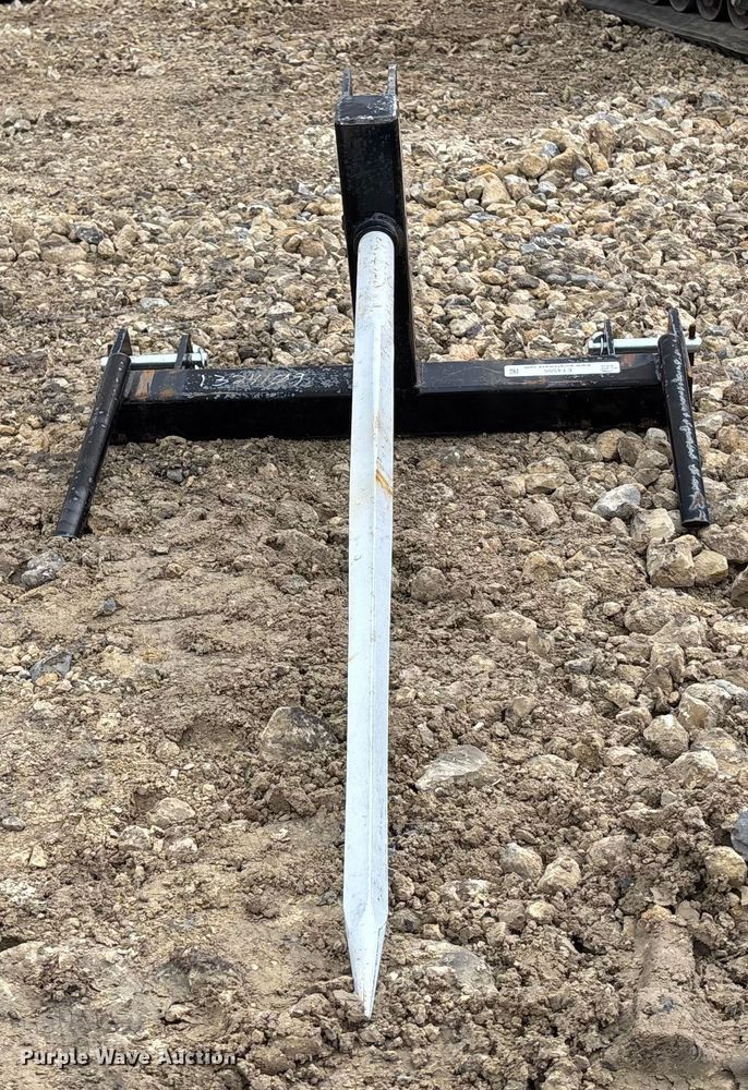 image for item ET4505 Tri-L three point bale spear