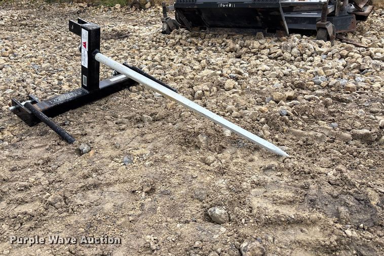 image for item ET4505 Tri-L three point bale spear