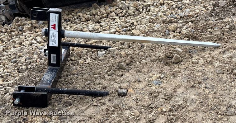 image for item ET4505 Tri-L three point bale spear