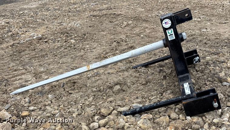 image for item ET4505 Tri-L three point bale spear