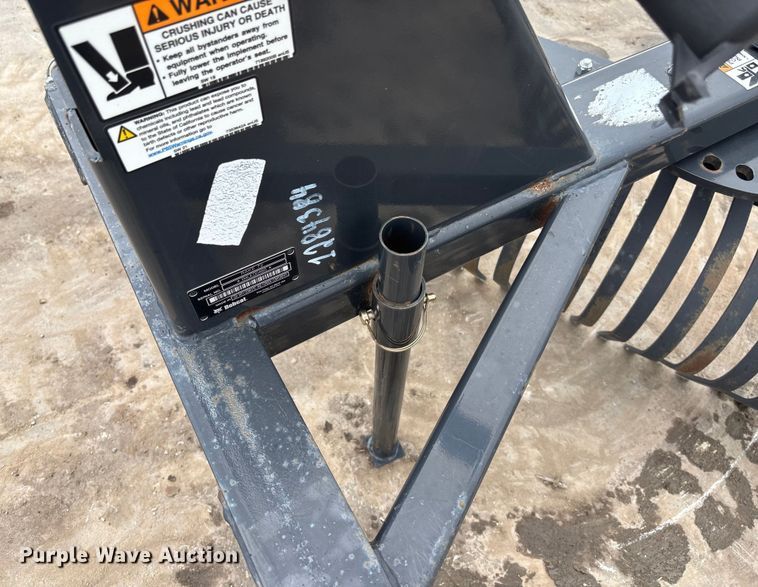 image for item ET4508 Bobcat 72