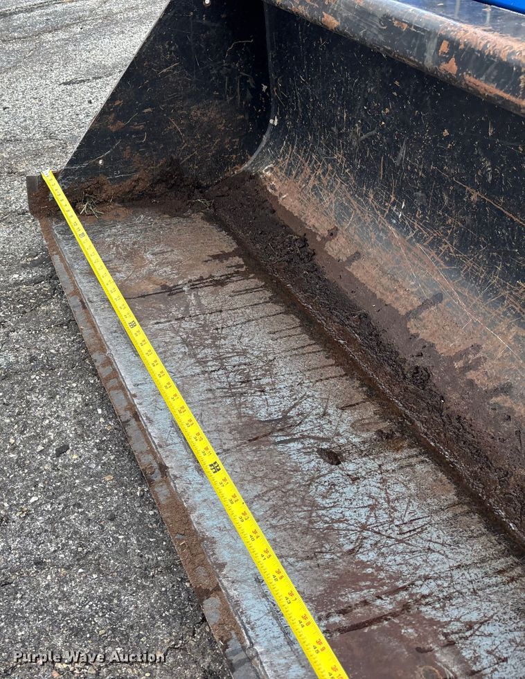 image for item ET4511 2008 New Holland T1520 MFWD tractor