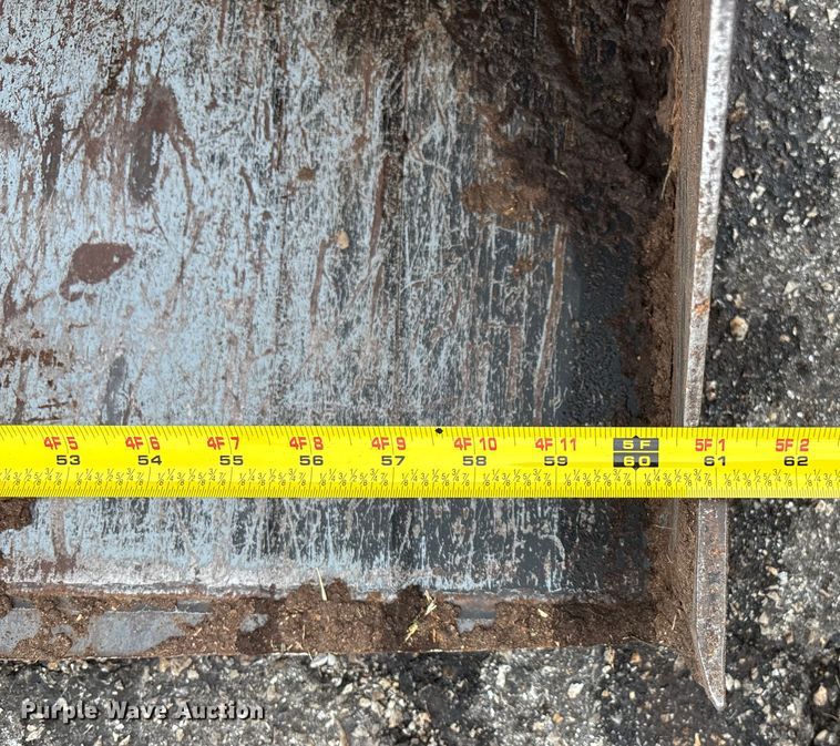 image for item ET4511 2008 New Holland T1520 MFWD tractor