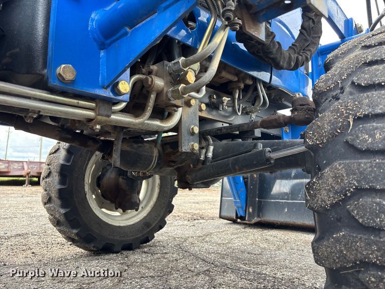 image for item ET4511 2008 New Holland T1520 MFWD tractor