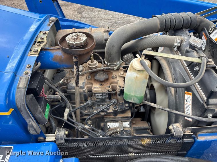 image for item ET4511 2008 New Holland T1520 MFWD tractor