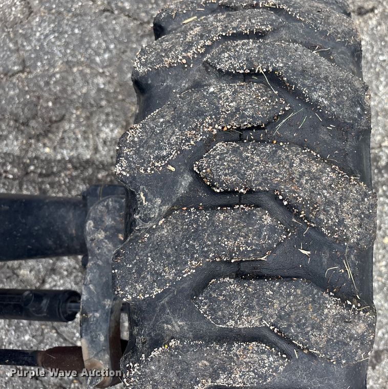 image for item ET4511 2008 New Holland T1520 MFWD tractor