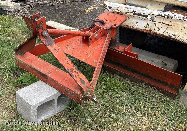 image for item ET4511 2008 New Holland T1520 MFWD tractor