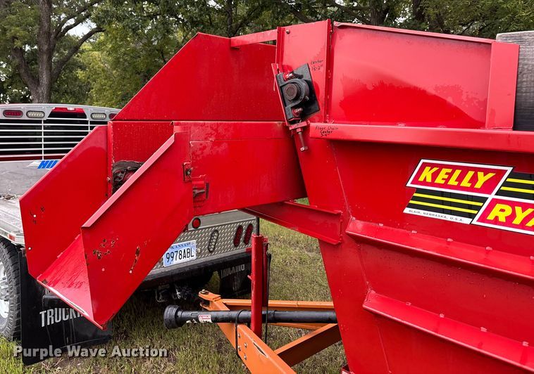 image for item ET4517 Kelly Ryan 5x1207 feed mixer