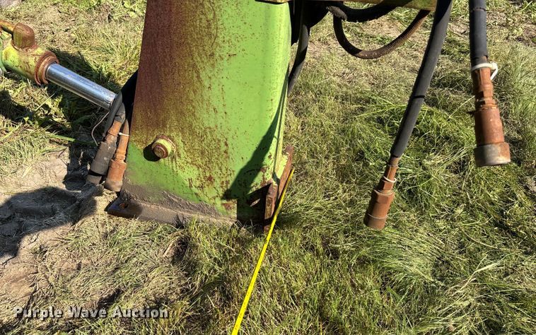 image for item ET4547 John Deere loader