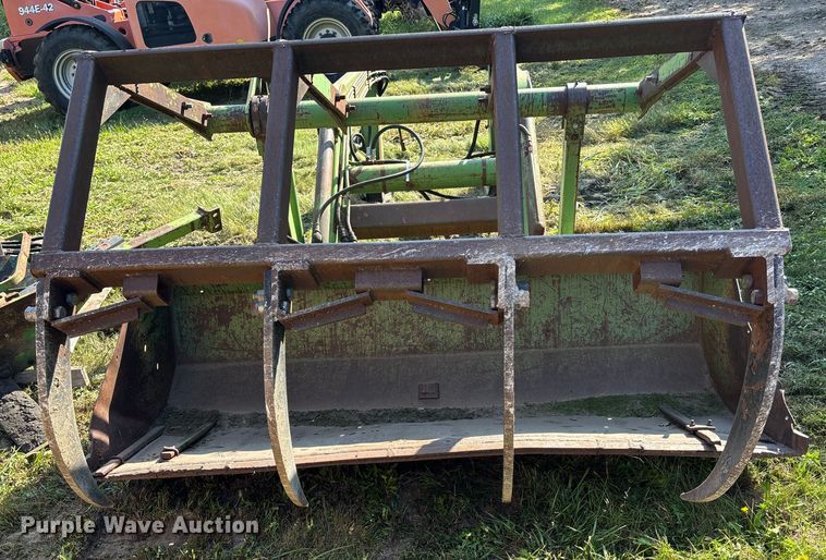 image for item ET4547 John Deere loader