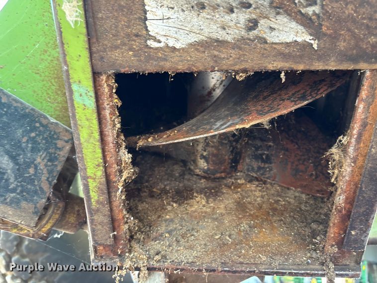 image for item ET4548 Parker 710 grain cart