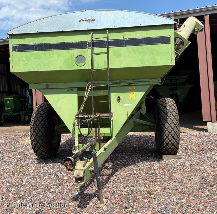 image for item ET4549 Parker 4500 grain cart