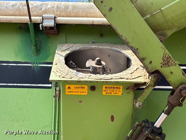 image for item ET4549 Parker 4500 grain cart