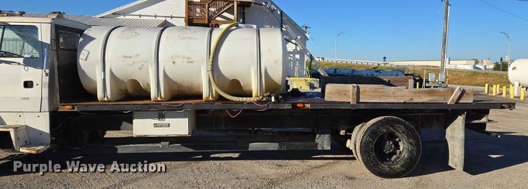 image for item EV1621 1993 Ford LN8000 flatbed truck