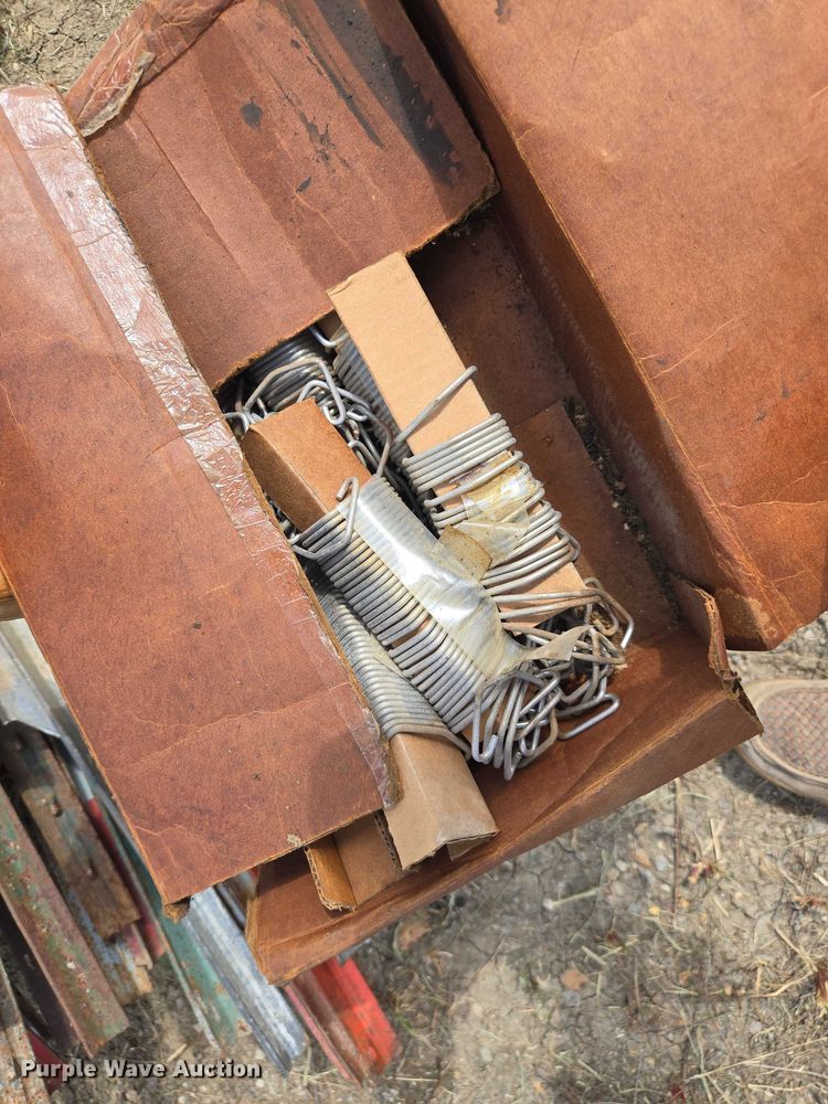 image for item EV1670 Fencing materials