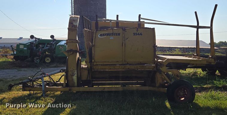 image for item EV1720 DuraTech Haybuster 2544 bale processor