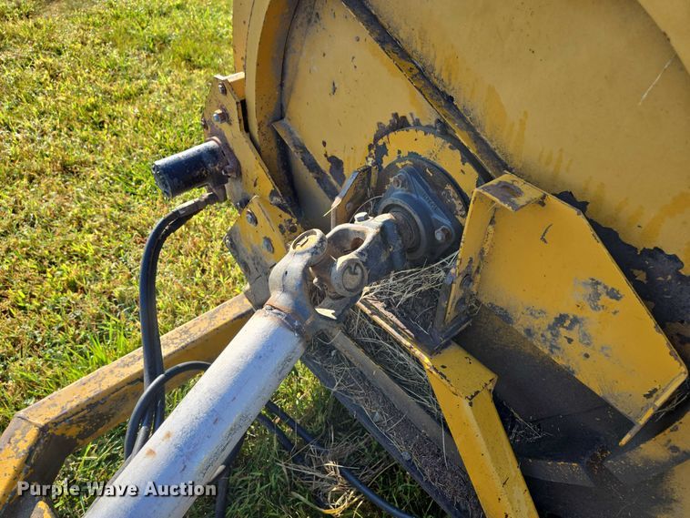 image for item EV1720 DuraTech Haybuster 2544 bale processor