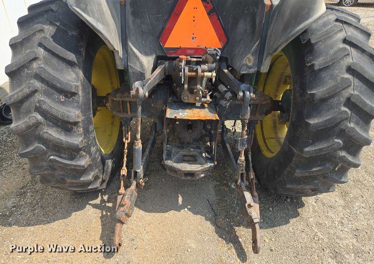image for item EV1729 2005 John Deere 5105 MFWD tractor