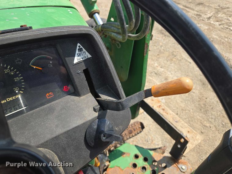 image for item EV1729 2005 John Deere 5105 MFWD tractor