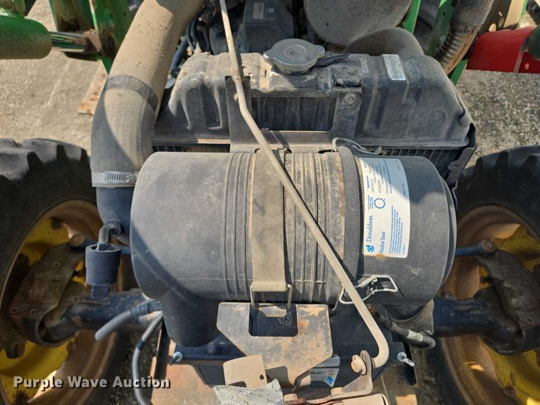 image for item EV1729 2005 John Deere 5105 MFWD tractor