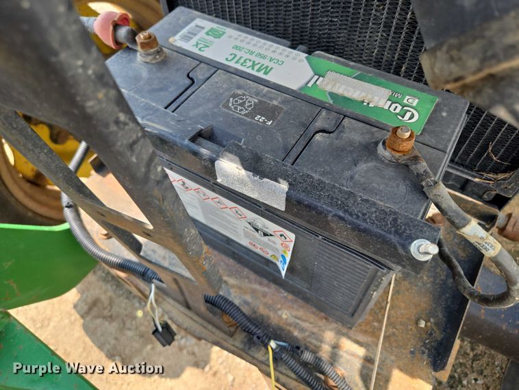 image for item EV1729 2005 John Deere 5105 MFWD tractor