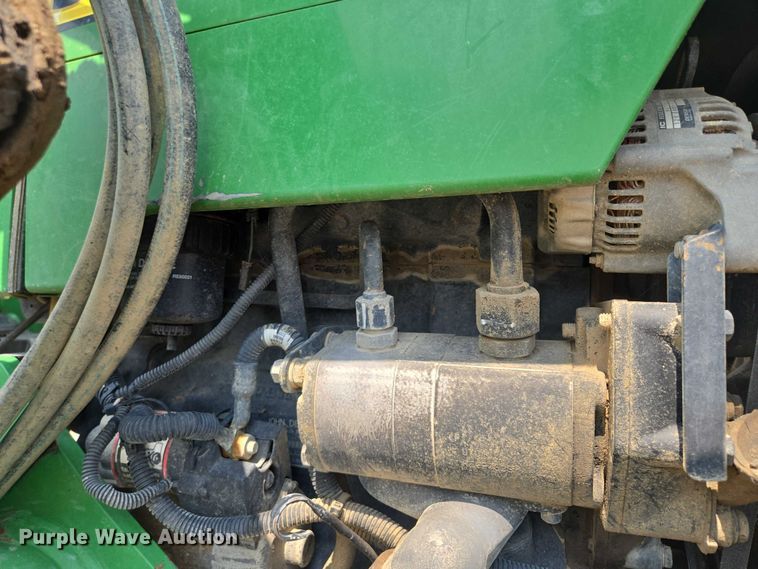 image for item EV1729 2005 John Deere 5105 MFWD tractor