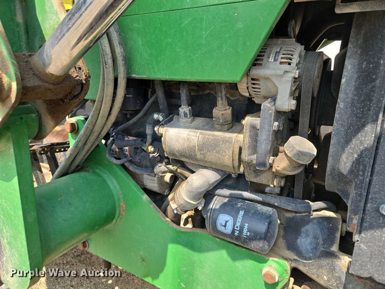 image for item EV1729 2005 John Deere 5105 MFWD tractor