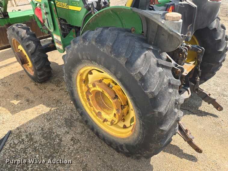 image for item EV1729 2005 John Deere 5105 MFWD tractor