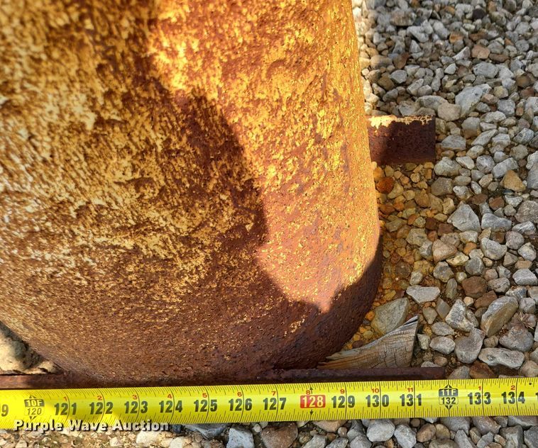 image for item EV1732 Tank