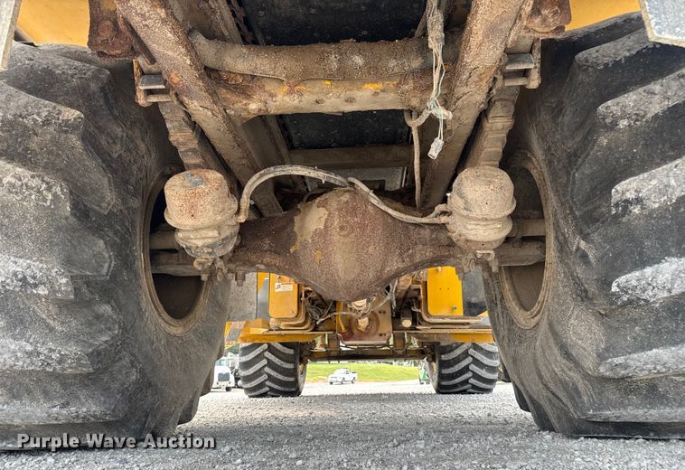 image for item EV1744 2002 Ag-Chem TerraGator 8104 applicator truck