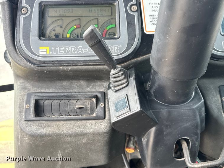 image for item EV1744 2002 Ag-Chem TerraGator 8104 applicator truck