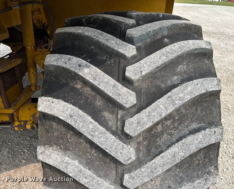 image for item EV1744 2002 Ag-Chem TerraGator 8104 applicator truck