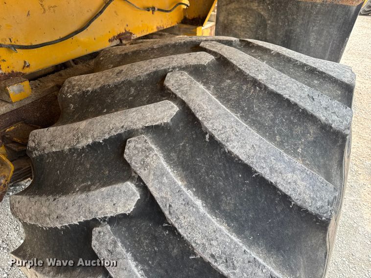 image for item EV1744 2002 Ag-Chem TerraGator 8104 applicator truck